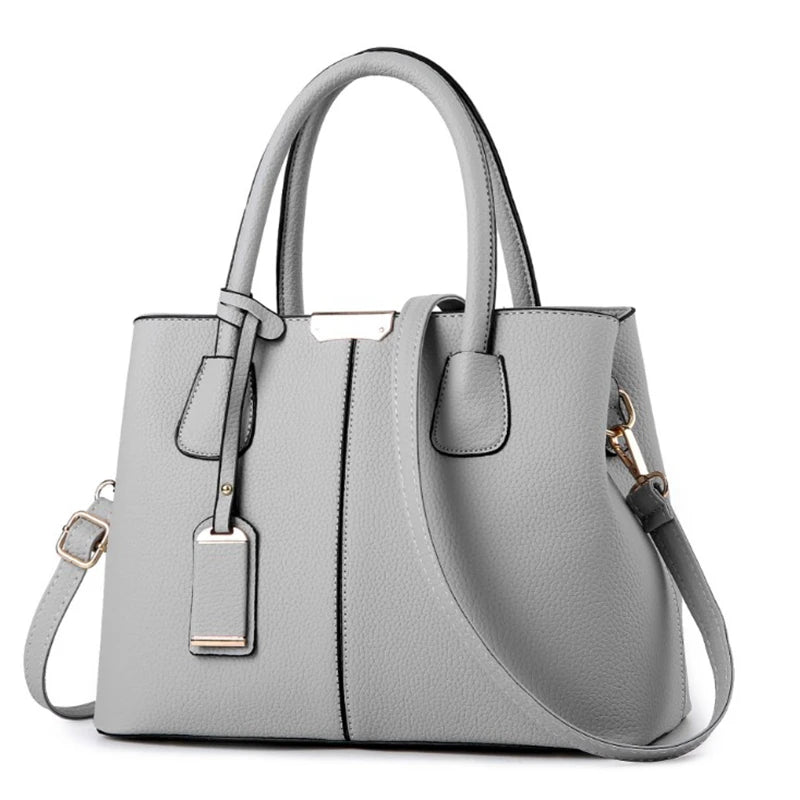 Bolso Renata | Acabado de lujo en cuero con diseño elegante para cualquier ocasión.
