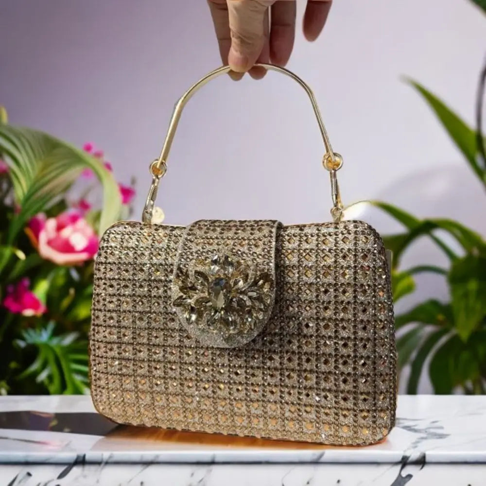 Bolso Diamante Royale | Clutch de Cristales Brillantes con Acabado Metálico de Lujo