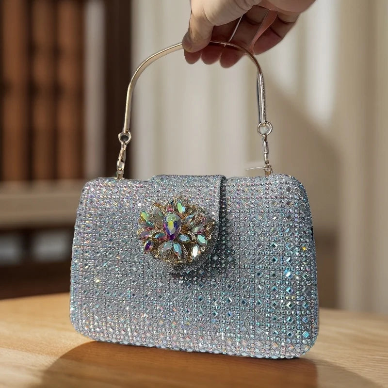 Bolso Diamante Royale | Clutch de Cristales Brillantes con Acabado Metálico de Lujo