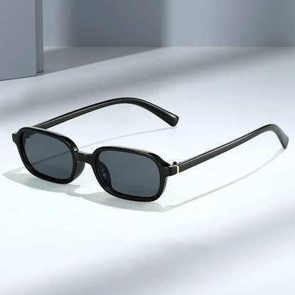 Avenor Edge | Gafas de Sol Rectangulares Vintage Unisex | Protección UV400 para Hombre y Mujer | Diseño Retro de Montura Pequeña y Estilo 2026
