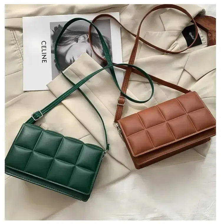 Bolso Mirelisse | Cuero Sintético con Asa Clásica y Diseño Atemporal