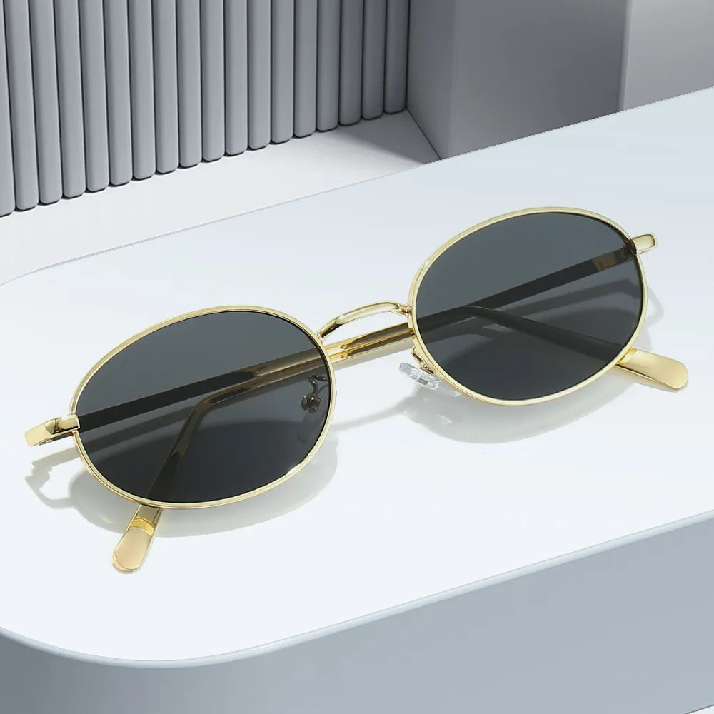 Gafas de Sol SAVELLE™ Ovaladas para Mujer | Diseño Retro con Estampado Leopardo | Estilo Vintage Chic | Protección UV400