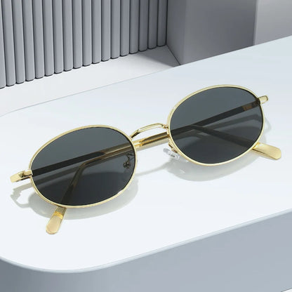 Gafas de Sol SAVELLE™ Ovaladas para Mujer | Diseño Retro con Estampado Leopardo | Estilo Vintage Chic | Protección UV400
