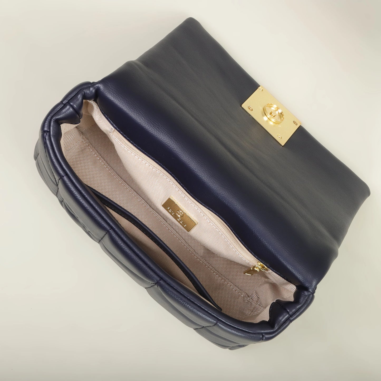 Bolso Valerisse | Cuero Sintético con Diseño Retro Multifuncional