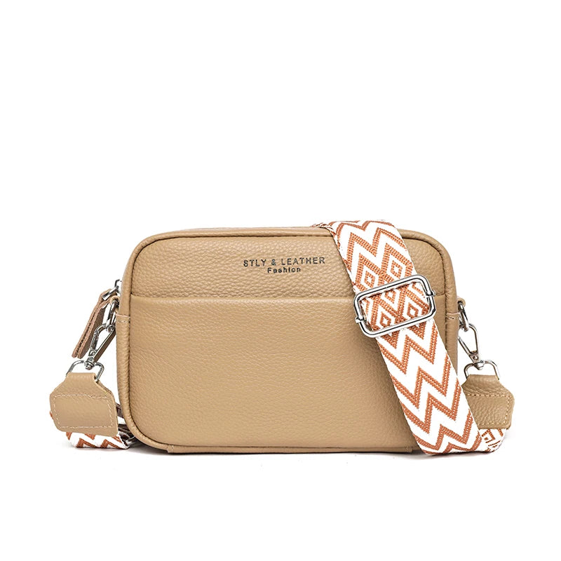 Bolso Catalina | Cuero genuino de color liso con diseño versátil para llevar al hombro o cruzado.