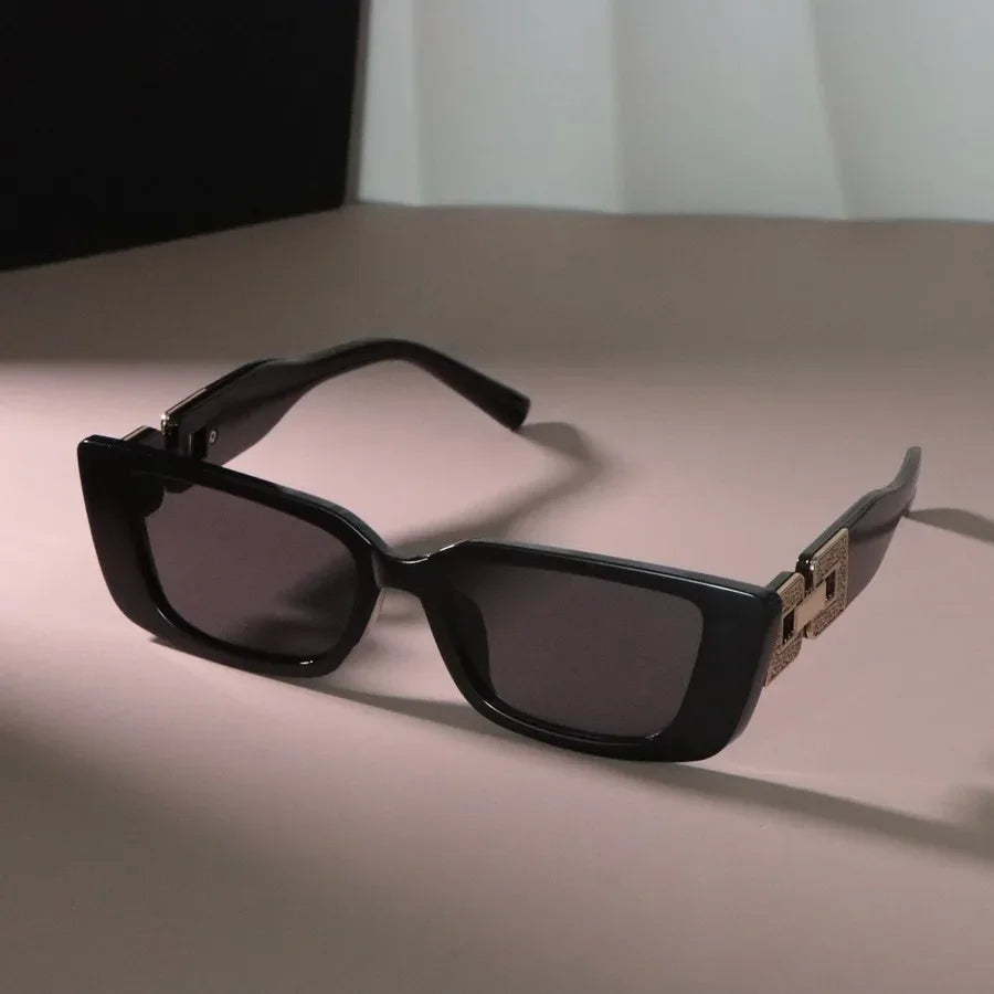 Montelier Prime | Gafas de Sol Cuadradas Clásicas Unisex | Lentes Espejadas para Hombre y Mujer | Diseño de Montura Pequeña con Estilo Elegante