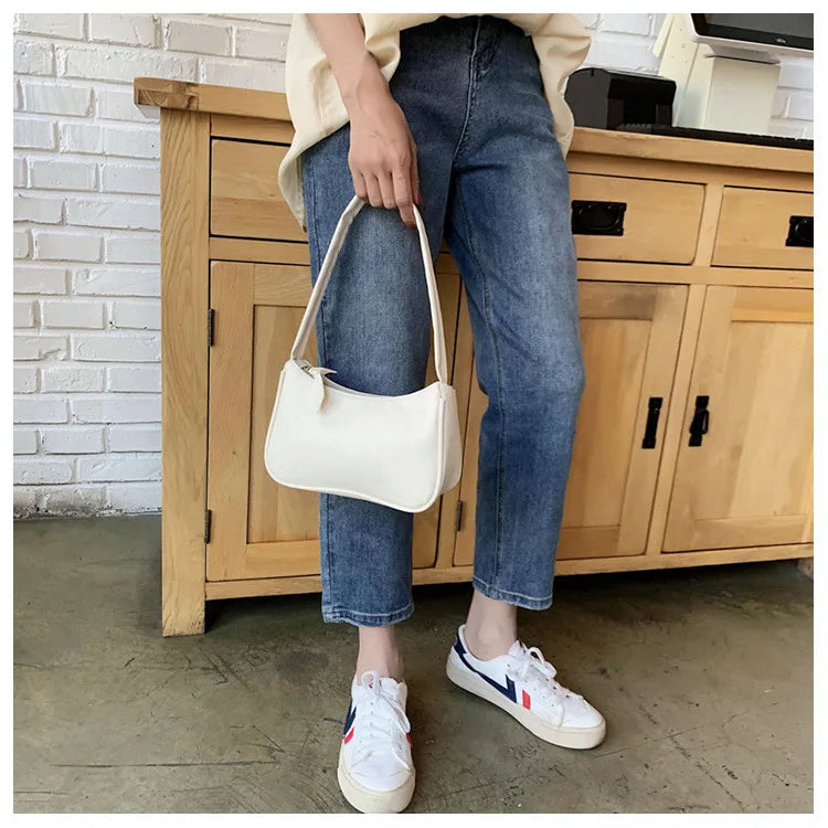 Bolso Célienne | Cuero Sintético Suave con Diseño Retro de Asa Superior