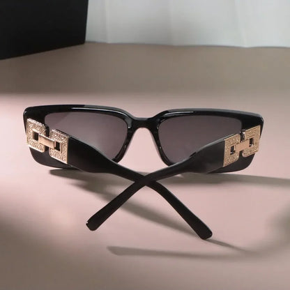 Montelier Prime | Gafas de Sol Cuadradas Clásicas Unisex | Lentes Espejadas para Hombre y Mujer | Diseño de Montura Pequeña con Estilo Elegante