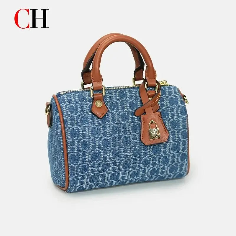 Bolso Verona Denim | Boston de Mezclilla con Detalles en Cuero y Cierre Elegante