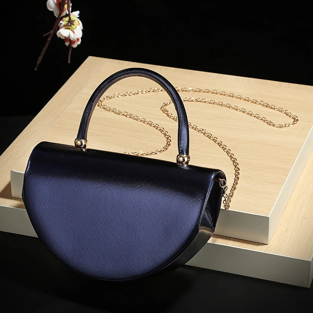 Bolso Crystal Romance | Clutch Cuadrado con Cristales Brillantes y Elegancia para Eventos