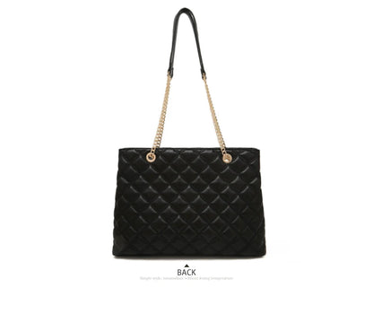 Bolso Valeria | Diseño acolchado clásico con estilo vintage para llevar al hombro.