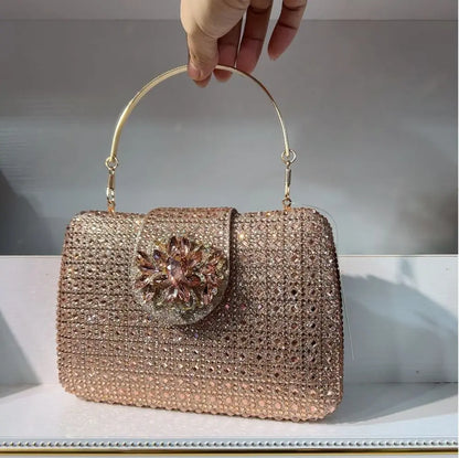 Bolso Diamante Royale | Clutch de Cristales Brillantes con Acabado Metálico de Lujo
