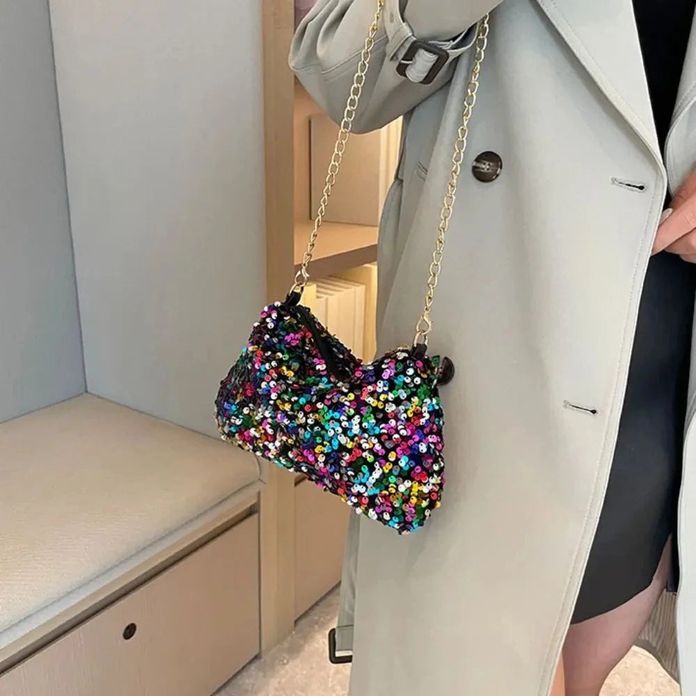 Bolso Noirelle | Acabado en Lentejuelas con Diseño Cuadrado Minimalista