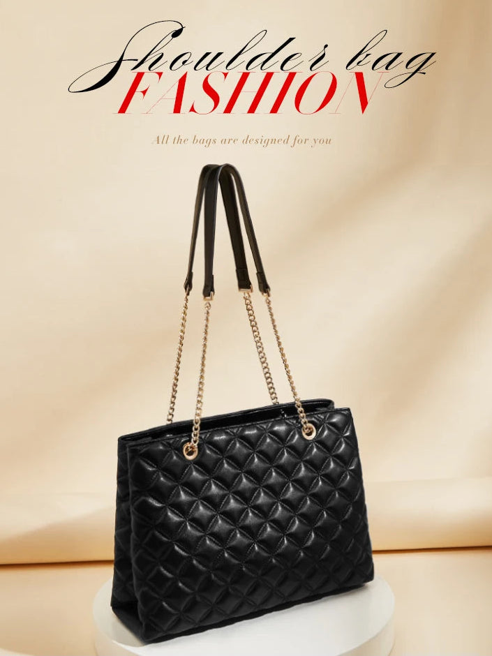 Bolso Valeria | Diseño acolchado clásico con estilo vintage para llevar al hombro.