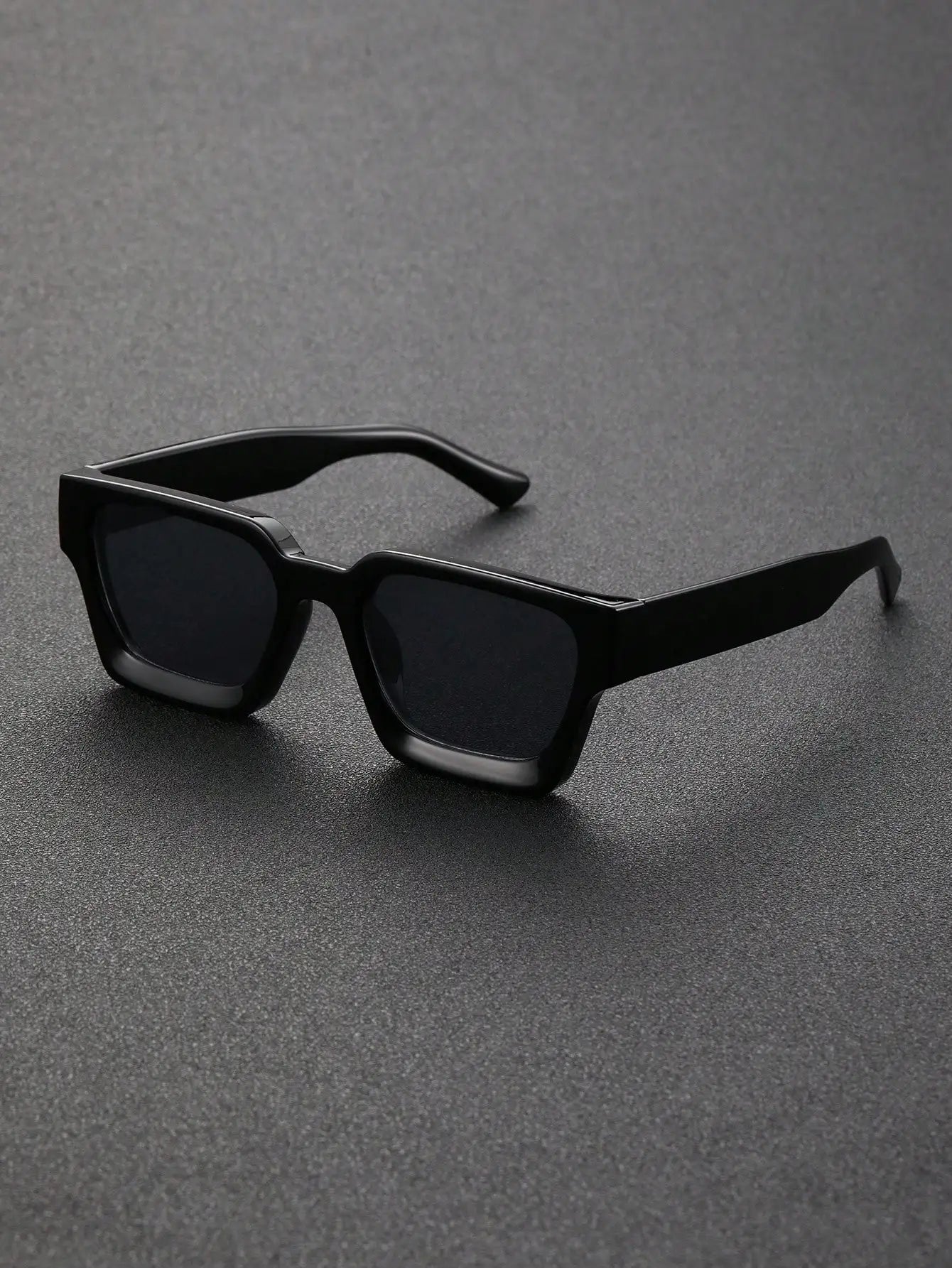 Gafas de Sol ARVION™ Cuadradas para Mujer y Hombre | Diseño Clásico de Montura Plástica | Estilo Casual | Protección UV400