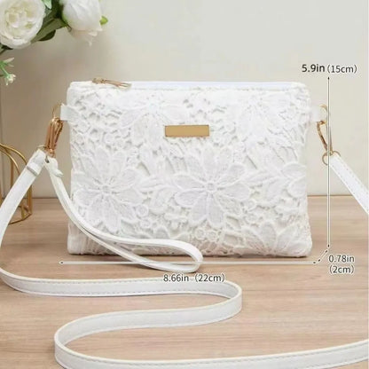 Bolso Rosavelle | Encaje Floral Calado con Diseño Compacto y Suave