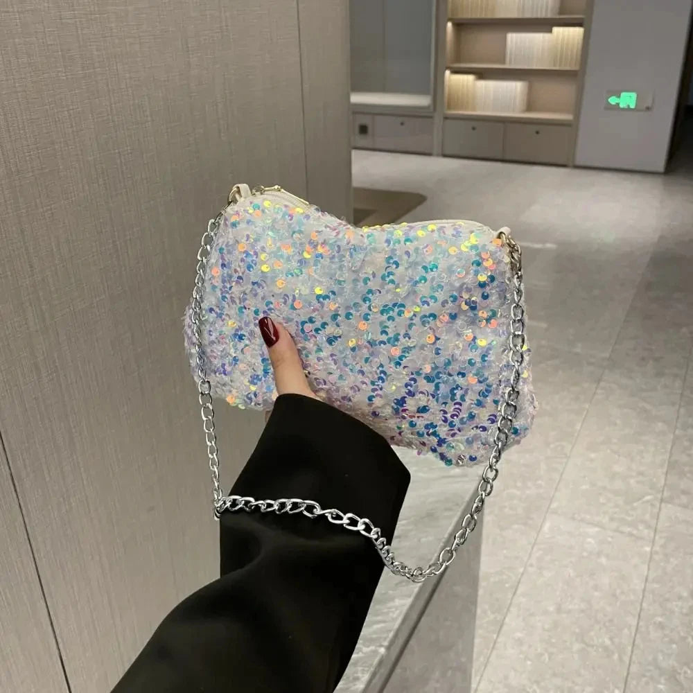 Bolso Noirelle | Acabado en Lentejuelas con Diseño Cuadrado Minimalista