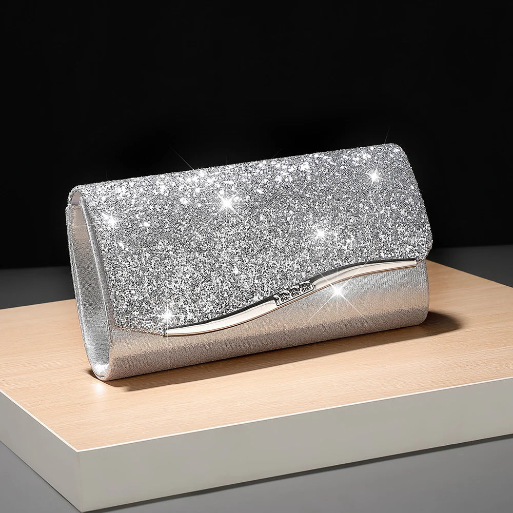 Bolsa Celestine | Acabamento em Paetês Metálicos com Alça de Corrente Elegante