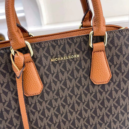 Bolso Madison Signature | Diseño Estampado con Estilo Moderno y Versatilidad Premium