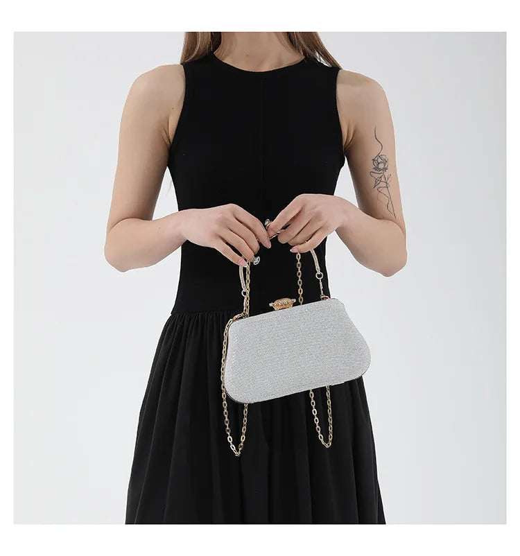 Bolso Seraphine | Acabado Glitter de Lujo con Cadena Elegante