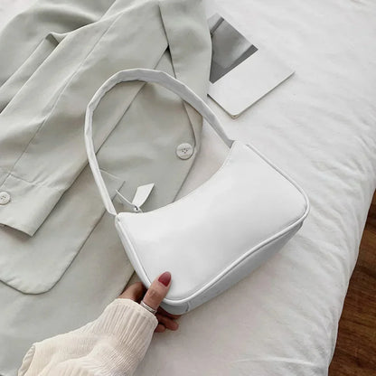 Bolso Célienne | Cuero Sintético Suave con Diseño Retro de Asa Superior