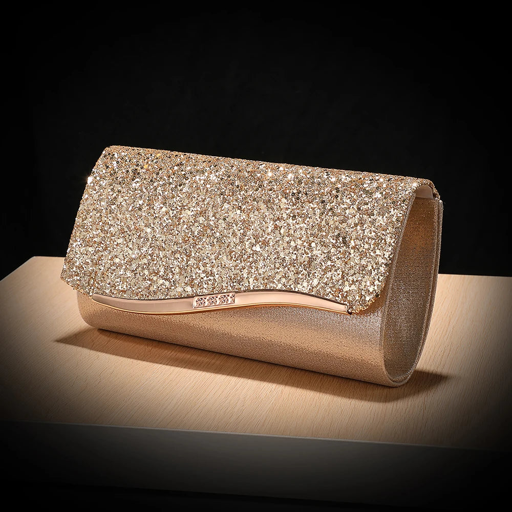 Bolsa Celestine | Acabamento em Paetês Metálicos com Alça de Corrente Elegante