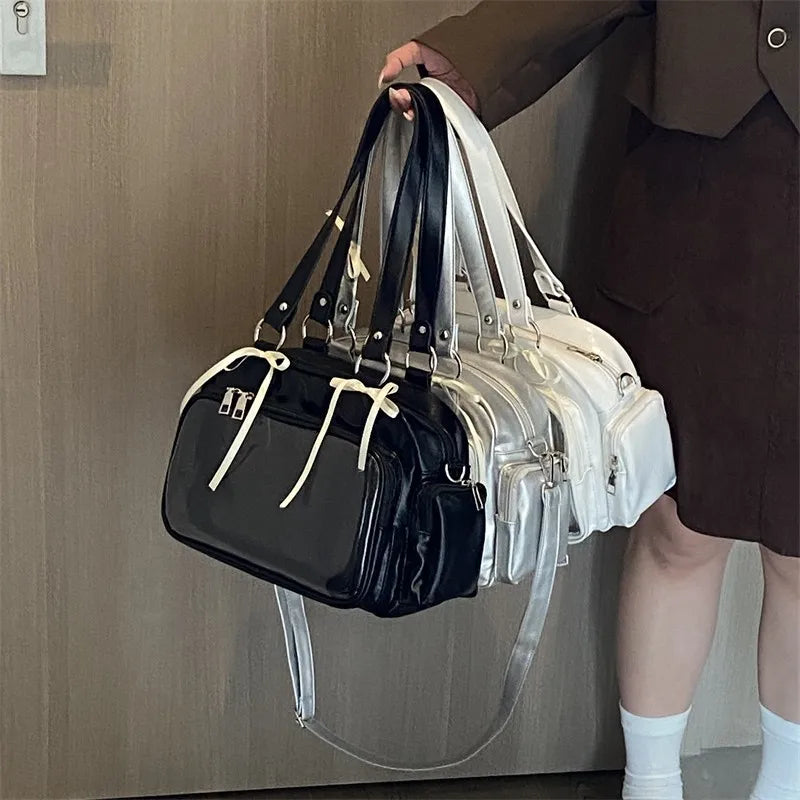 Bolso Akiré | Diseño Itabag con Gran Capacidad para Insignias y Accesorios