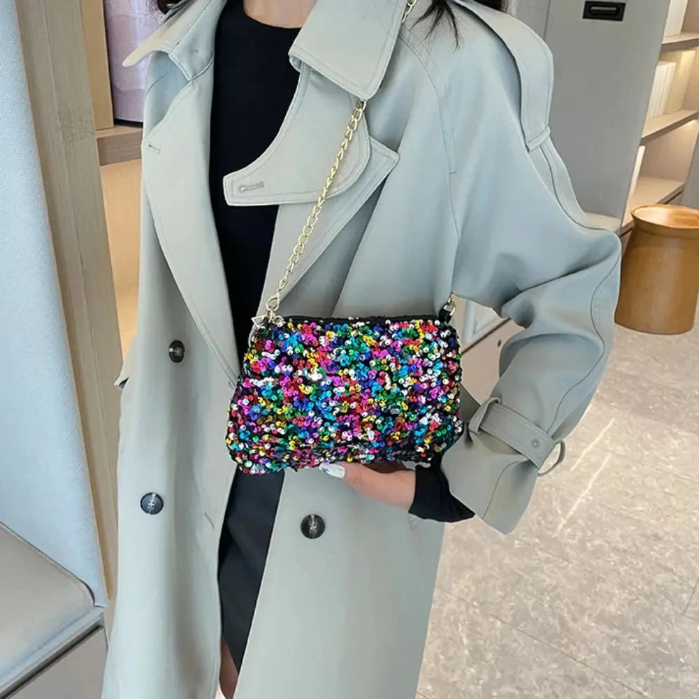 Bolso Noirelle | Acabado en Lentejuelas con Diseño Cuadrado Minimalista