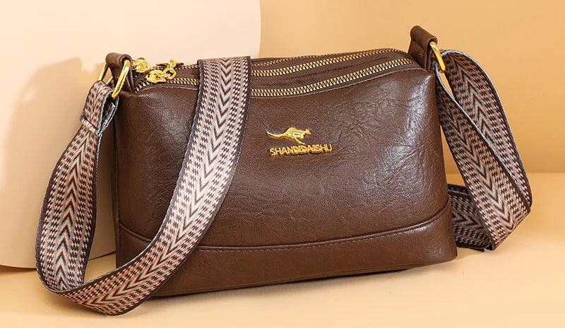 Bolso Valentina | Confeccionado en cuero 100% vacuno con diseño elegante y multifuncional.