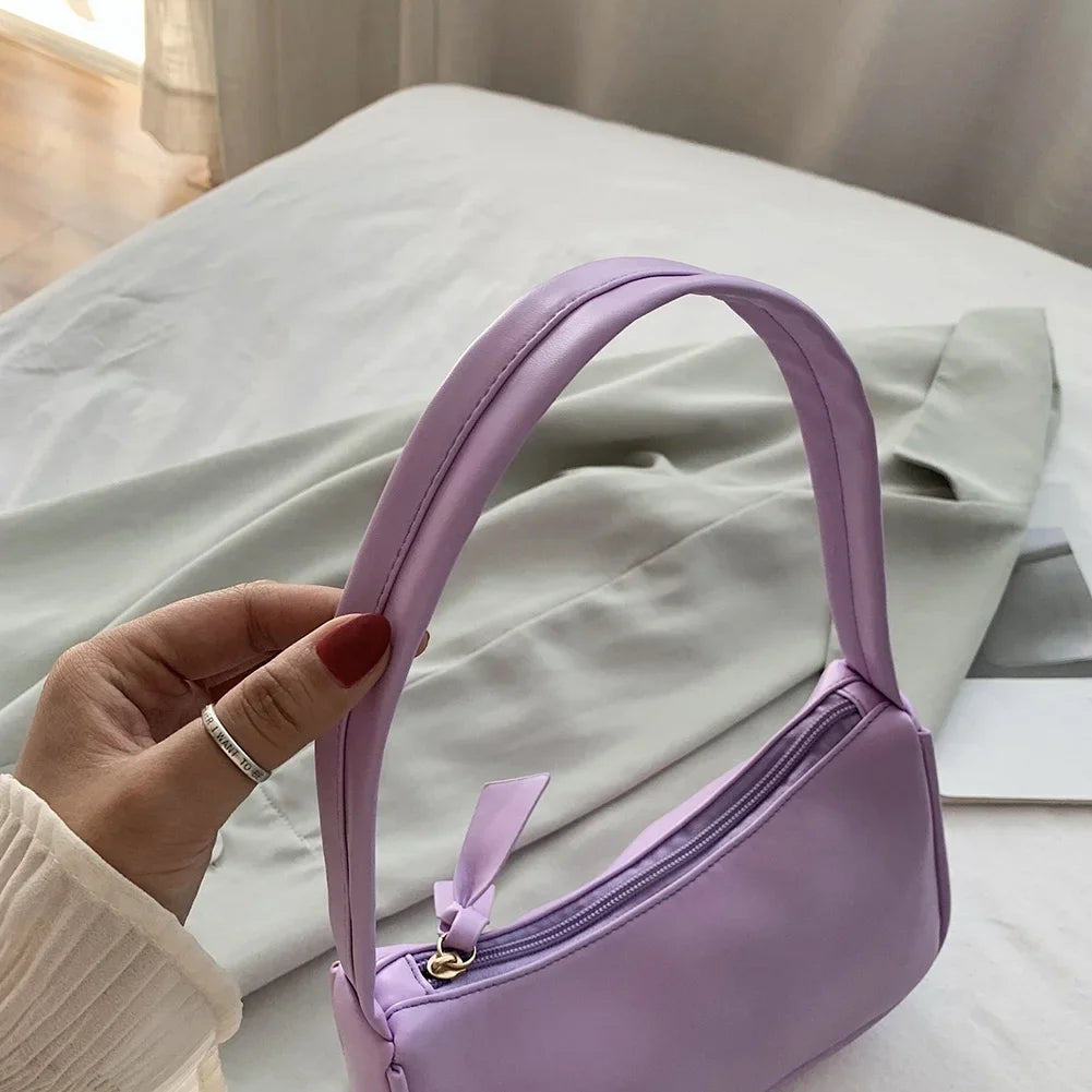 Bolso Célienne | Cuero Sintético Suave con Diseño Retro de Asa Superior