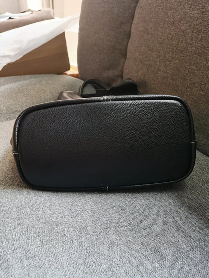 Bolso Miranda | Cuero vacuno suave con gran capacidad y diseño tipo bucket para el uso diario.