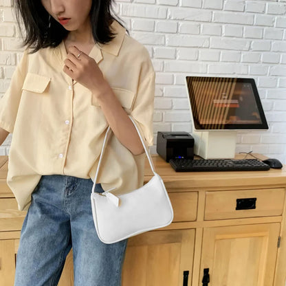 Bolso Célienne | Cuero Sintético Suave con Diseño Retro de Asa Superior