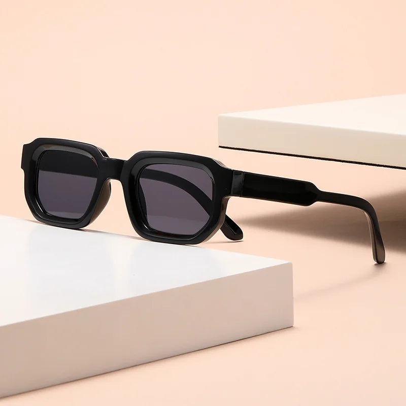 Gafas de Sol VALTHERA™ Rectangulares para Mujer y Hombre | Diseño Retro Vintage | Estilo Luxury | Protección UV400