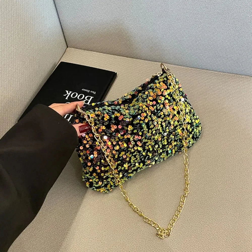 Bolso Noirelle | Acabado en Lentejuelas con Diseño Cuadrado Minimalista