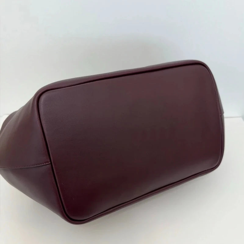 Bolso Aurisse | Gran Capacidad con Cierre Kiss Lock Clásico