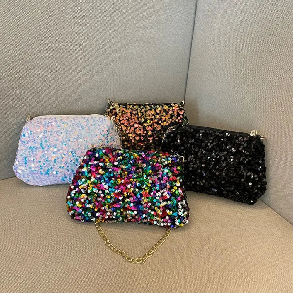 Bolso Noirelle | Acabado en Lentejuelas con Diseño Cuadrado Minimalista