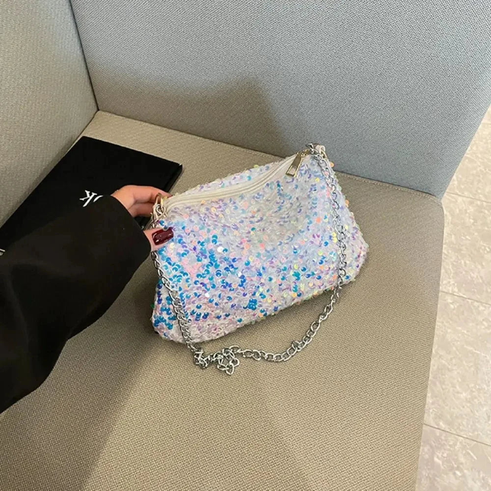 Bolso Noirelle | Acabado en Lentejuelas con Diseño Cuadrado Minimalista