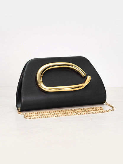 Bolso Aurelia | Clutch tipo caja con cierre metálico dorado y cadena desmontable para eventos elegantes