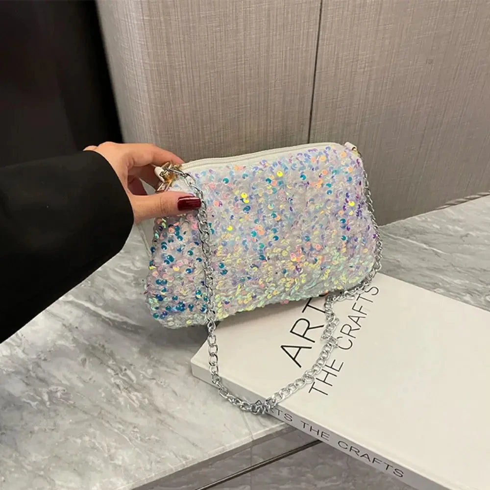 Bolso Noirelle | Acabado en Lentejuelas con Diseño Cuadrado Minimalista