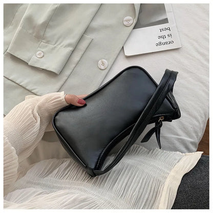 Bolso Célienne | Cuero Sintético Suave con Diseño Retro de Asa Superior